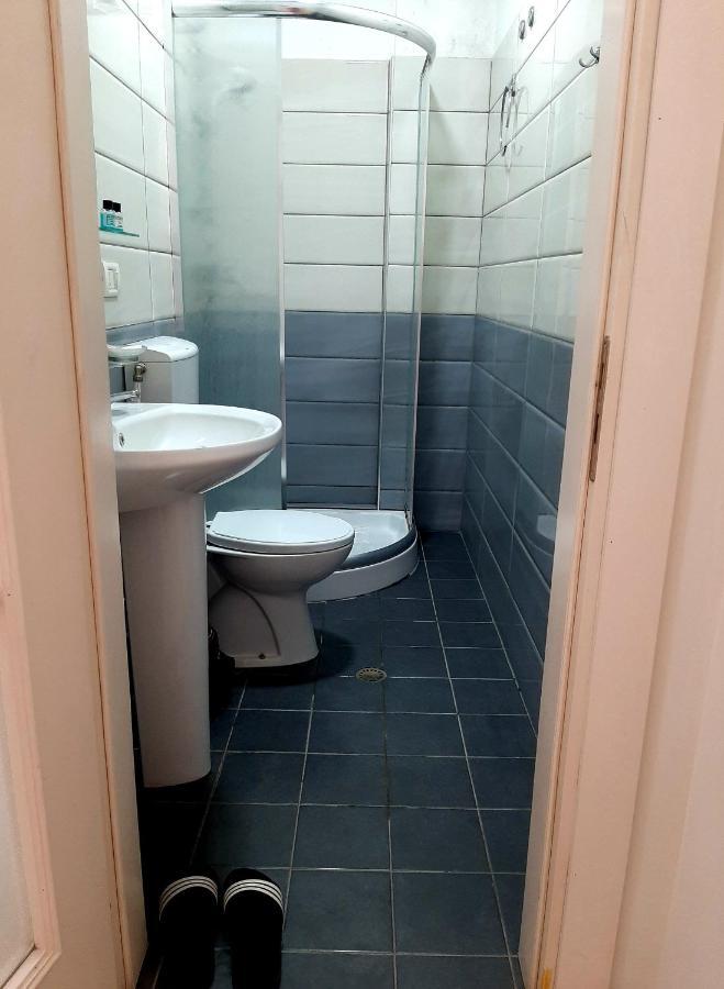 Hotel Vila Giorgio Shkodra Kültér fotó