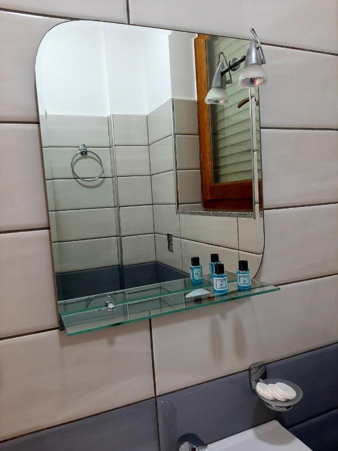 Hotel Vila Giorgio Shkodra Kültér fotó